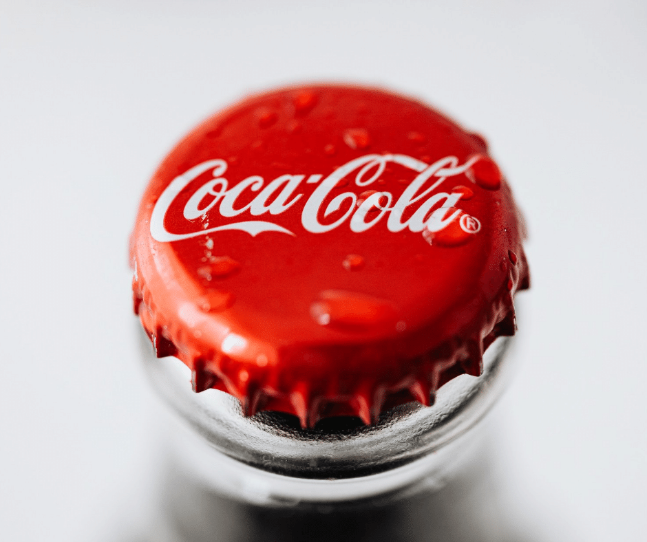 Las ganancias de Coca-Cola superan las estimaciones a medida que los consumidores beben más bebidas fuera de casa